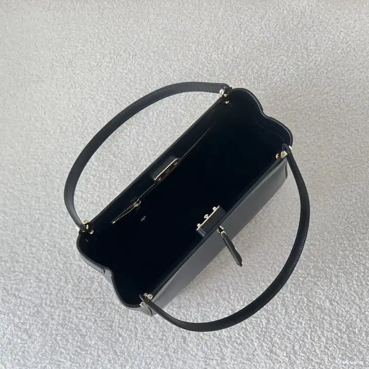 Fashionrepsfam ru 2306YZ0057 Bag Dio 0815